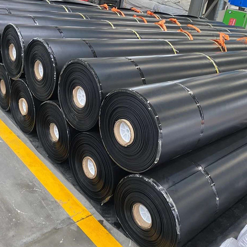 0.3mm/0.5mm/0.75mm/1mm/1.5mm/2mm কালো ঝিল্লি প্লাস্টিকের শীট এইচডিপিই এলডিপিই এলএলডিপিই ভার্জিন জিওমেমব্রেন লিনার ফিশ ফিশের জন্য